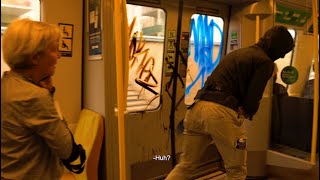 YOKER VS. STOCKHOLM (Graffiti bombing) screenshot 5