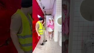 glasses showing what's behind the wall...😳 #uwu #twins #owo