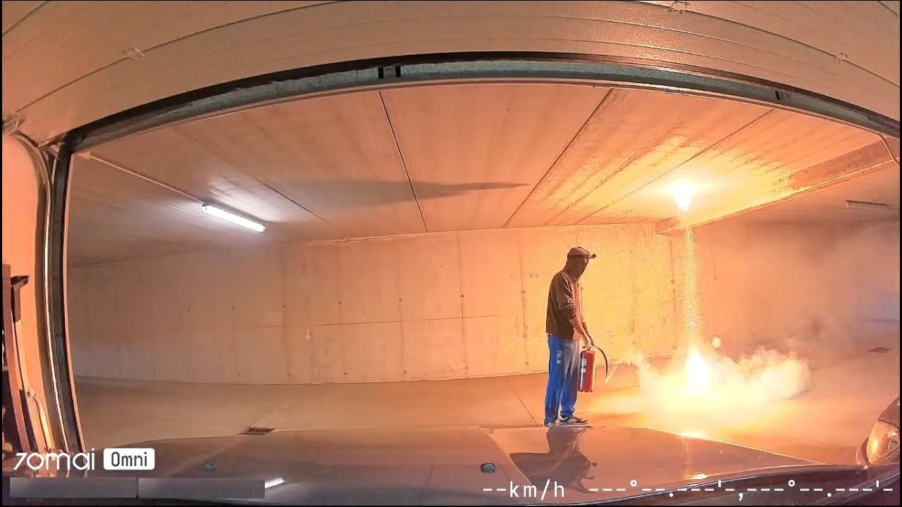 Esplosione pacco batteria al litio 80V con 40 celle 18650 Thermal