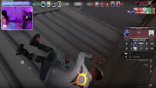 Just A Normal Day For Leslie Noone Saw That