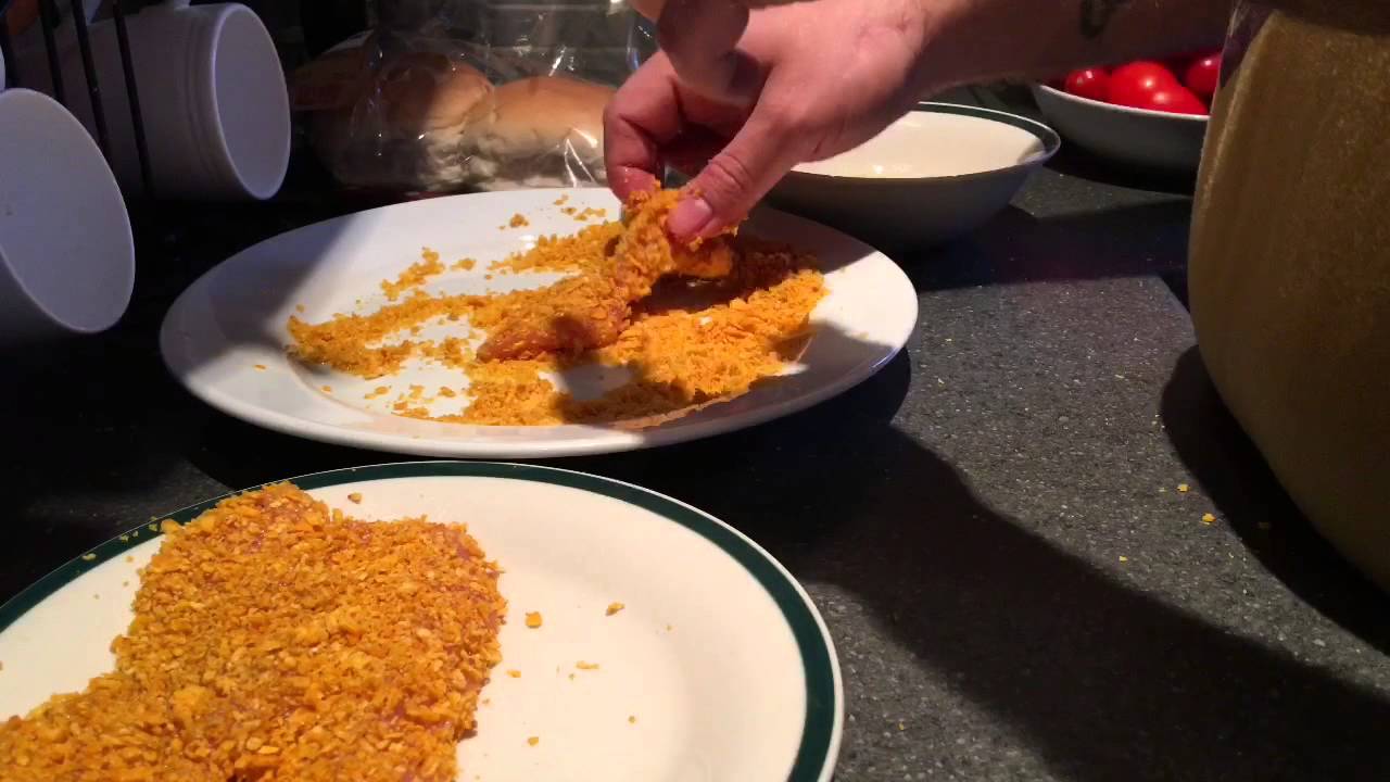 Pechugas empanadas con Doritos