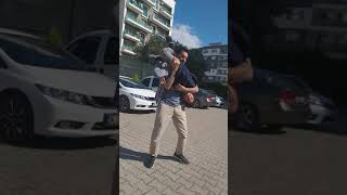 Çocuğu Tarafından Dövülen Babanın Dramı😆