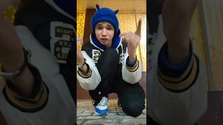 Как Же Он Двигается