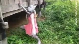 Jeeji BerryBerry . 🌏☁🌙🌤😆💕 - เพลงต๊ะตุงตวง เวอร์ชันผีหลอกกกกก . 🍑 ทุกอย่างลบความทรงจำ คะ !!!