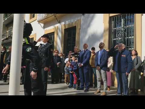 Tradicional acto de izado de banderas en la Plaza de la Constitución por el Día de Andalucía.