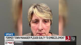 Former town manager changes plea to guilty to embezzlement charge