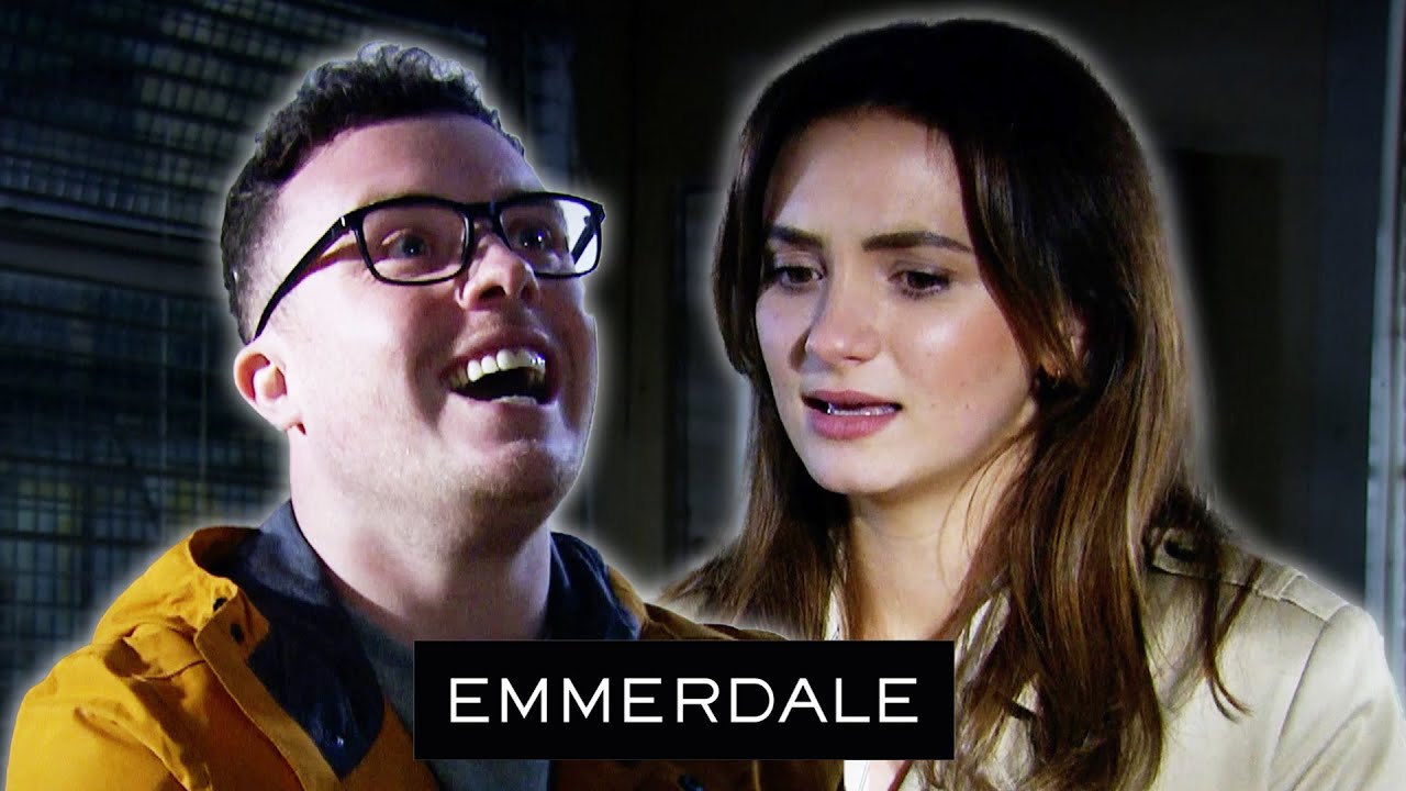 Vinny PROPOSES To Gabby | Emmerdale