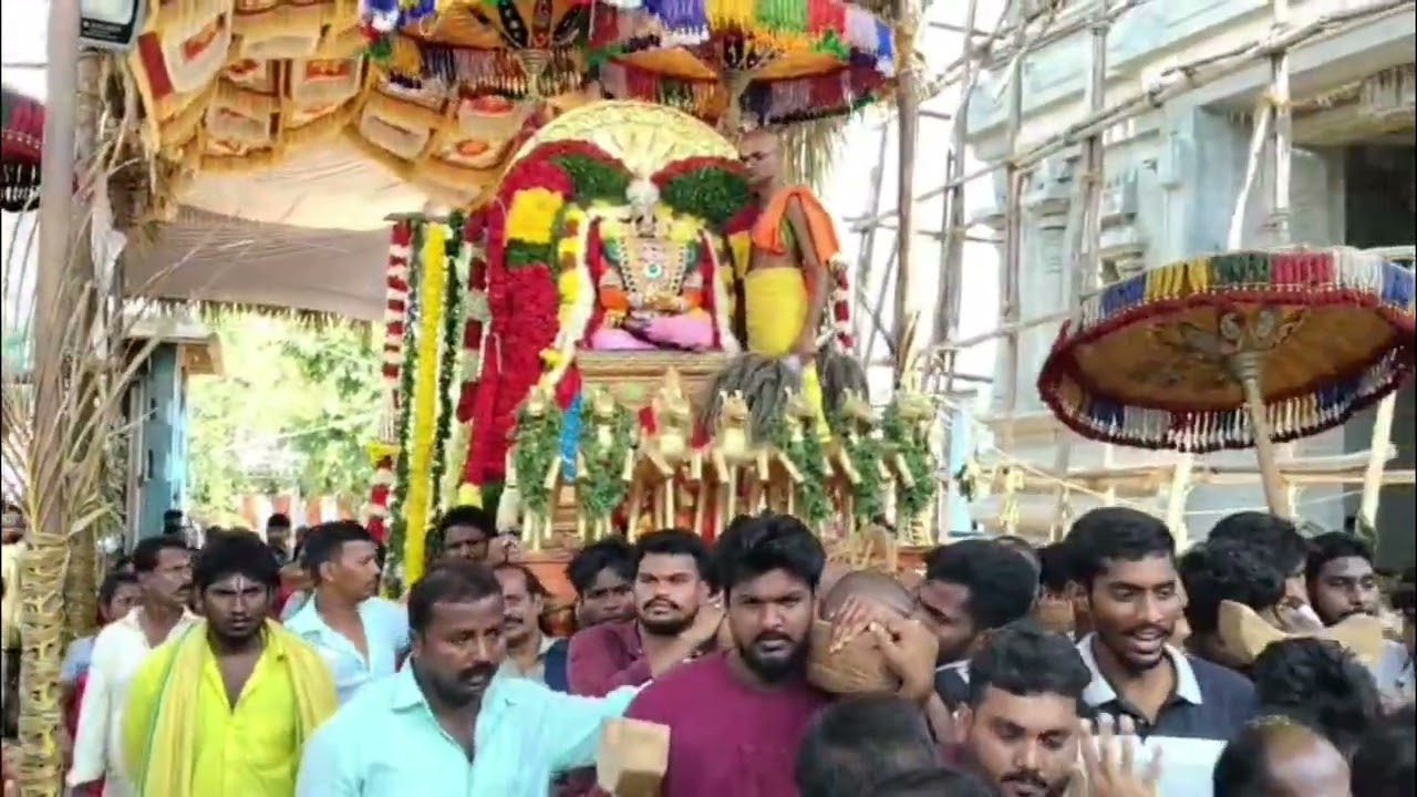 సూర్యప్రభ వాహనం పై ఊరేగిన శ్రీనివాసుడు// SR News live 