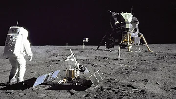 Quanto tempo ha impiegato Apollo 11 ad arrivare sulla Luna?