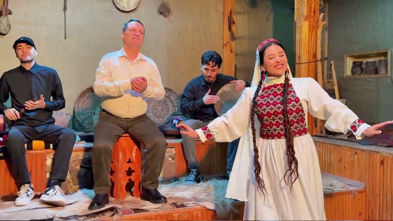 Abdurahmoni Rahimbek - “Ugyona” & “Kokul”