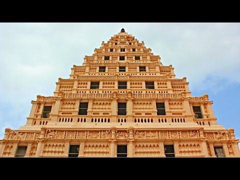 Thanjavur Palace, India - 2014 HD