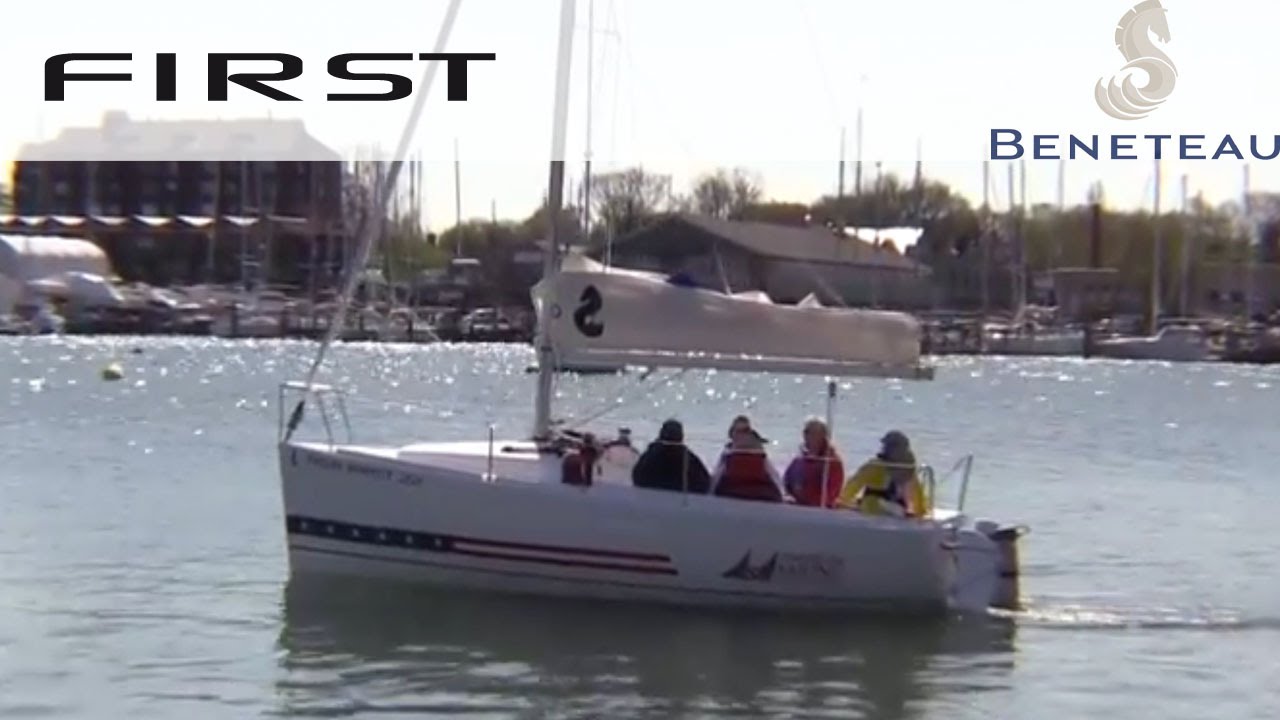 Beneteau First 22 sailboat by Beneteau - Sail Workshop Aboard the First 22
