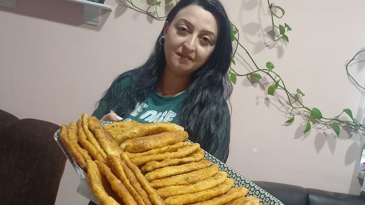 Նուրբ ձեռքերով պատրաստած փխրուն կարկանդակներ։