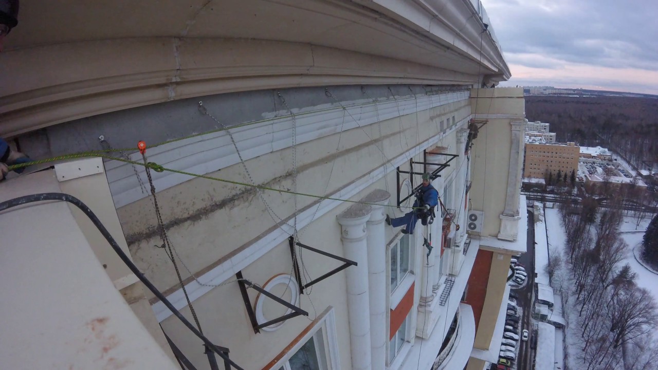 Монтаж навесных лесов - YouTube