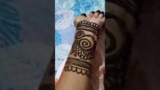 #mehndi#art#easy#name#shorts#trends#video#latestshorts@prittygayaji