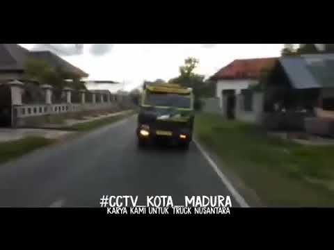 Truck dum Despacito gk mau kalah sama truk  cabe  Full 