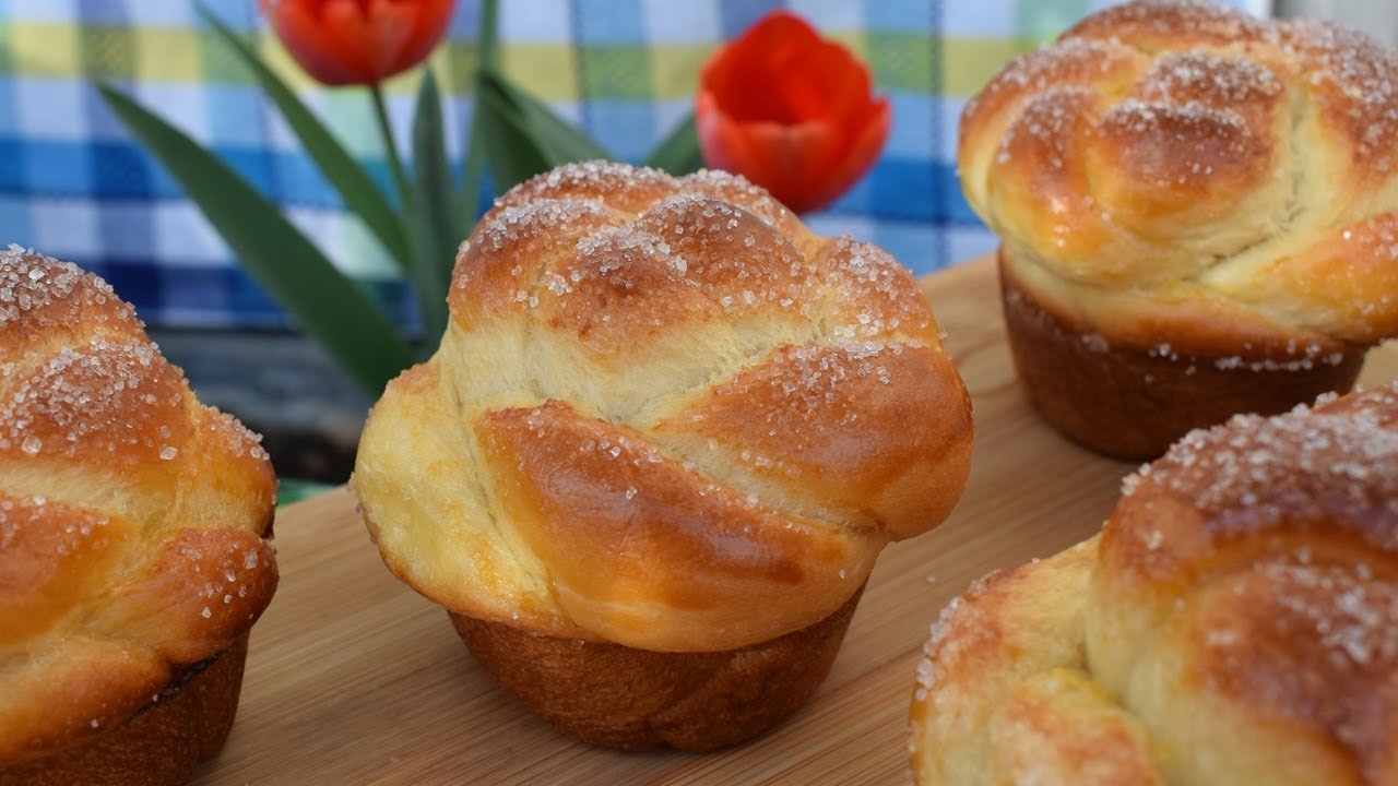 Мини Козунаци на Конци - ето как да ги омесим и изпечем!