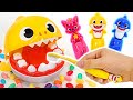 Pinkfong, Baby Shark brushing teeth, so the color of the teeth has changed | PinkPopTOY