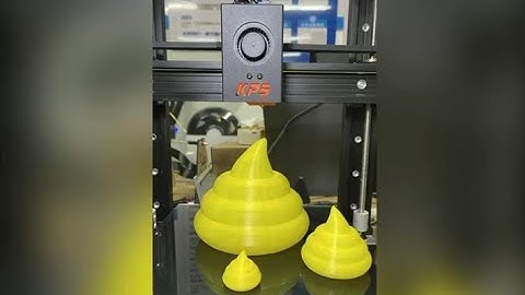 Flexi and soft TPU printed poo on our Kingroon KP5L 3D printer.
