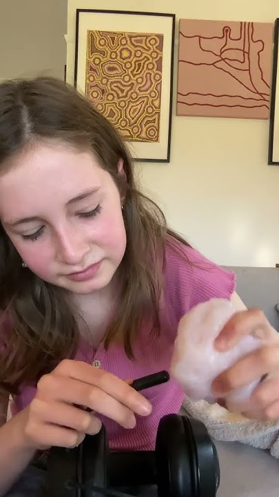 Seven Asmr triggers in 1 minutes - YouTube