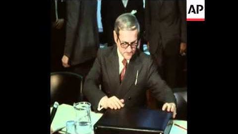 SYND 22 1 73 EEC MINISTERS OF ENLARGED COMMON MARKET AGRICULTURE MEMBERS MEET IN BRUSSELS