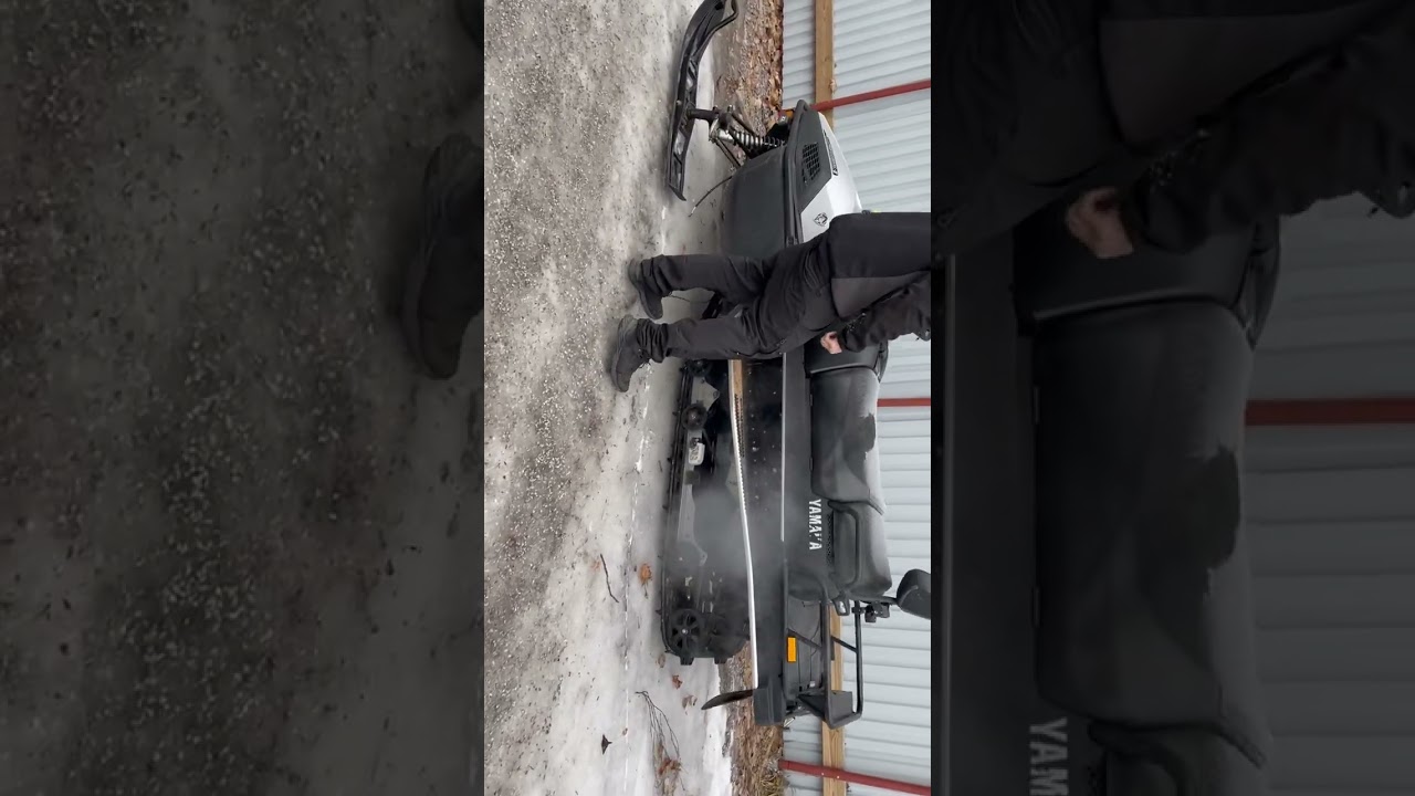 Snöskoter Yamaha Viking