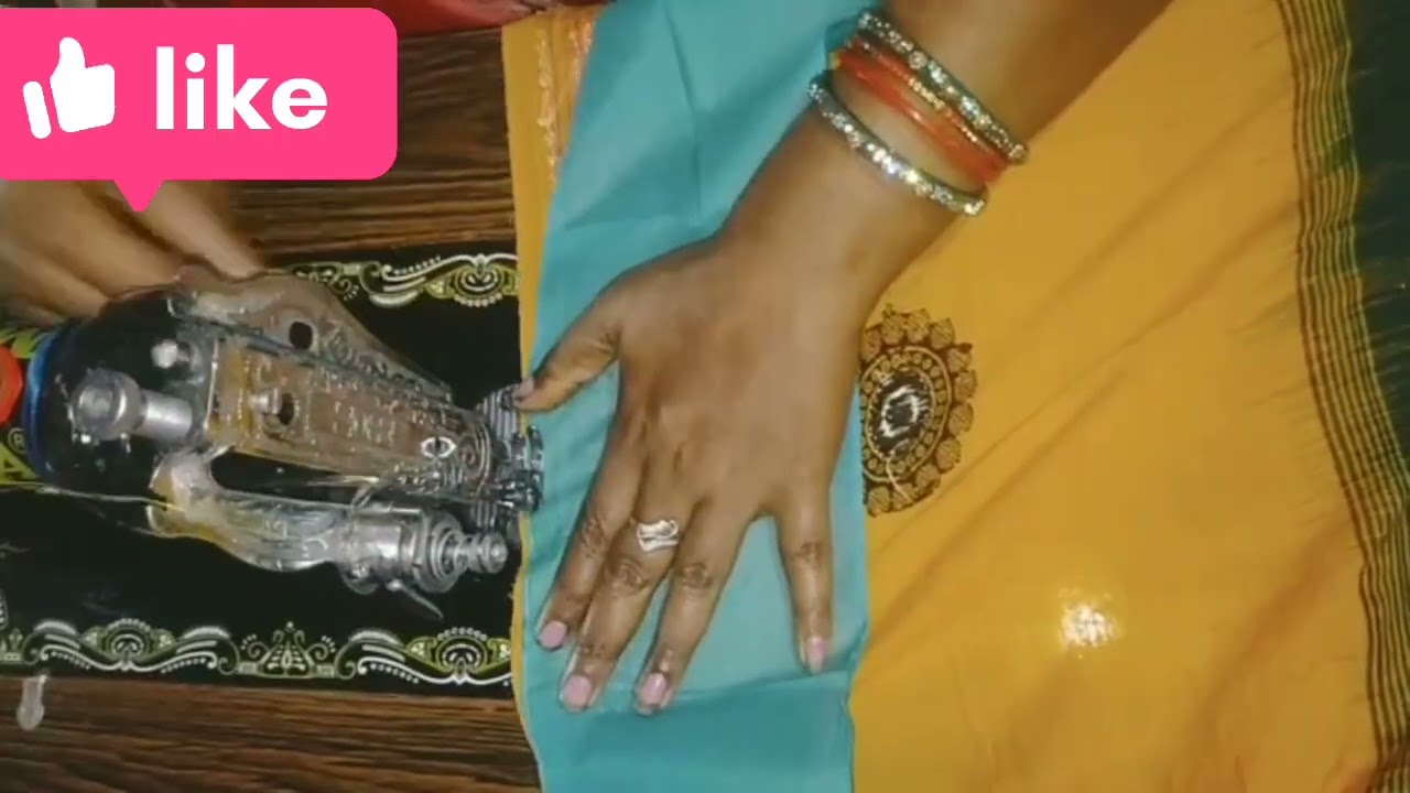 ଶାଢ଼ୀ ରେ ଅତି ସହଜ ଉପାୟରେ fall ଲଗେଇବା ଶିଖନ୍ତୁ// Who to stitch saree fall //