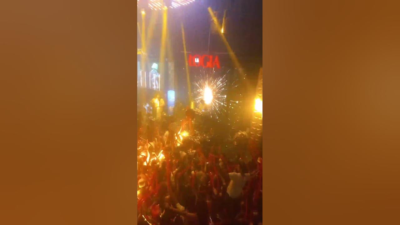 Discoteca logia medellin Colombia - YouTube