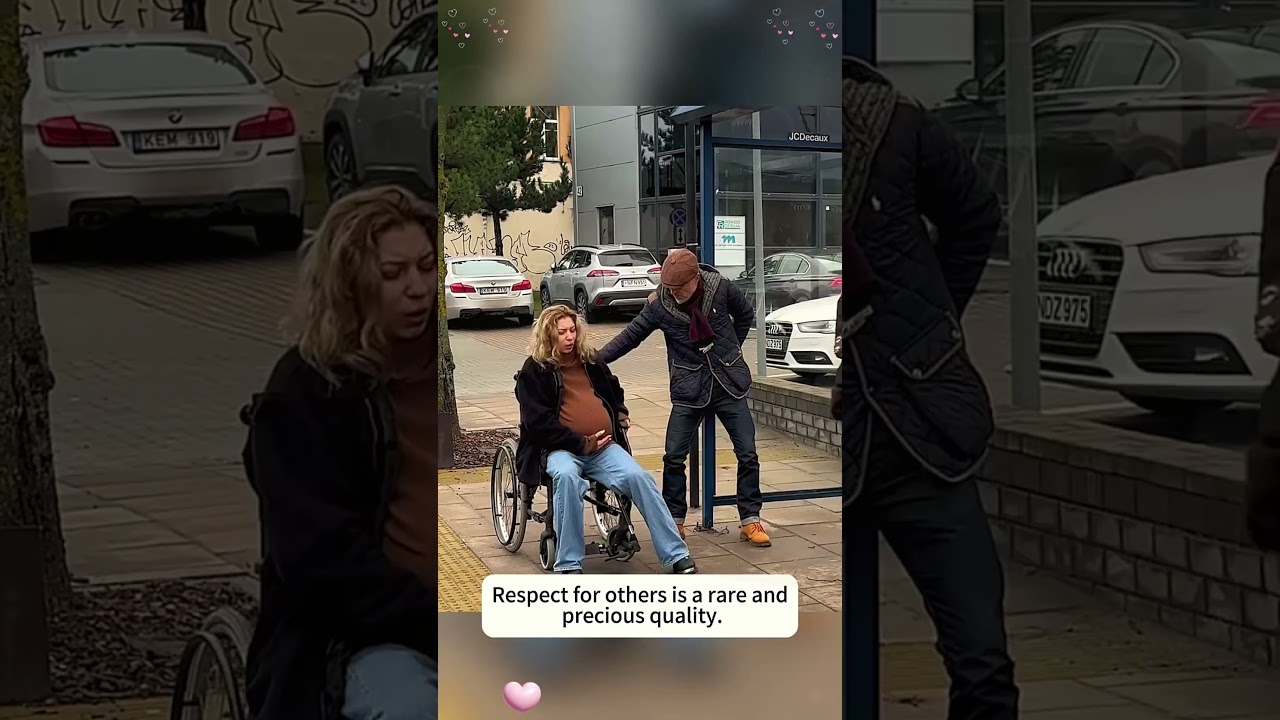 Social experiment #funny #kindnessiscool #foryou #respect #love #wholesome #help #homeless #kindness