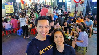 Ep. 008: Delicious Snails and other Street Food in Vietnam!