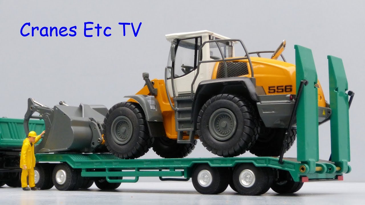 Conrad Liebherr L 556 Wheel Loader by Cranes Etc TV - YouTube