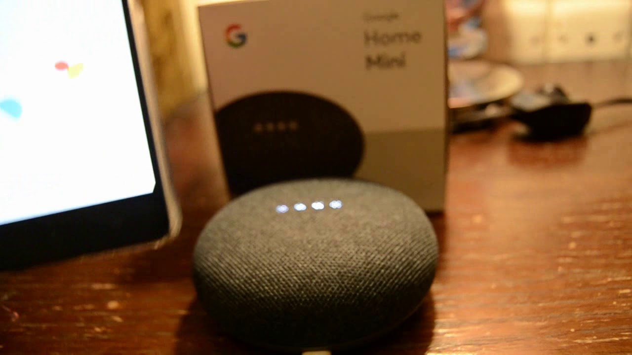 فتح علبة مساعد Google Home Mini الشخصي على YouTube