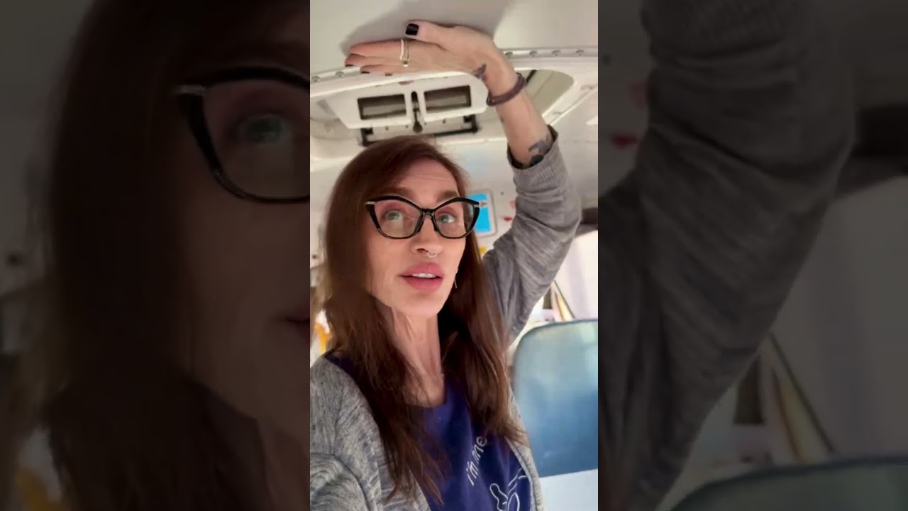 Brief walk-around of my new (to me) Short Bus Skoolie. My 2006 GMC Savana Cutaway, 6.0L gas engine.