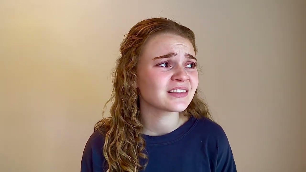 Chloe Ball sings 'Lifeboat' preview