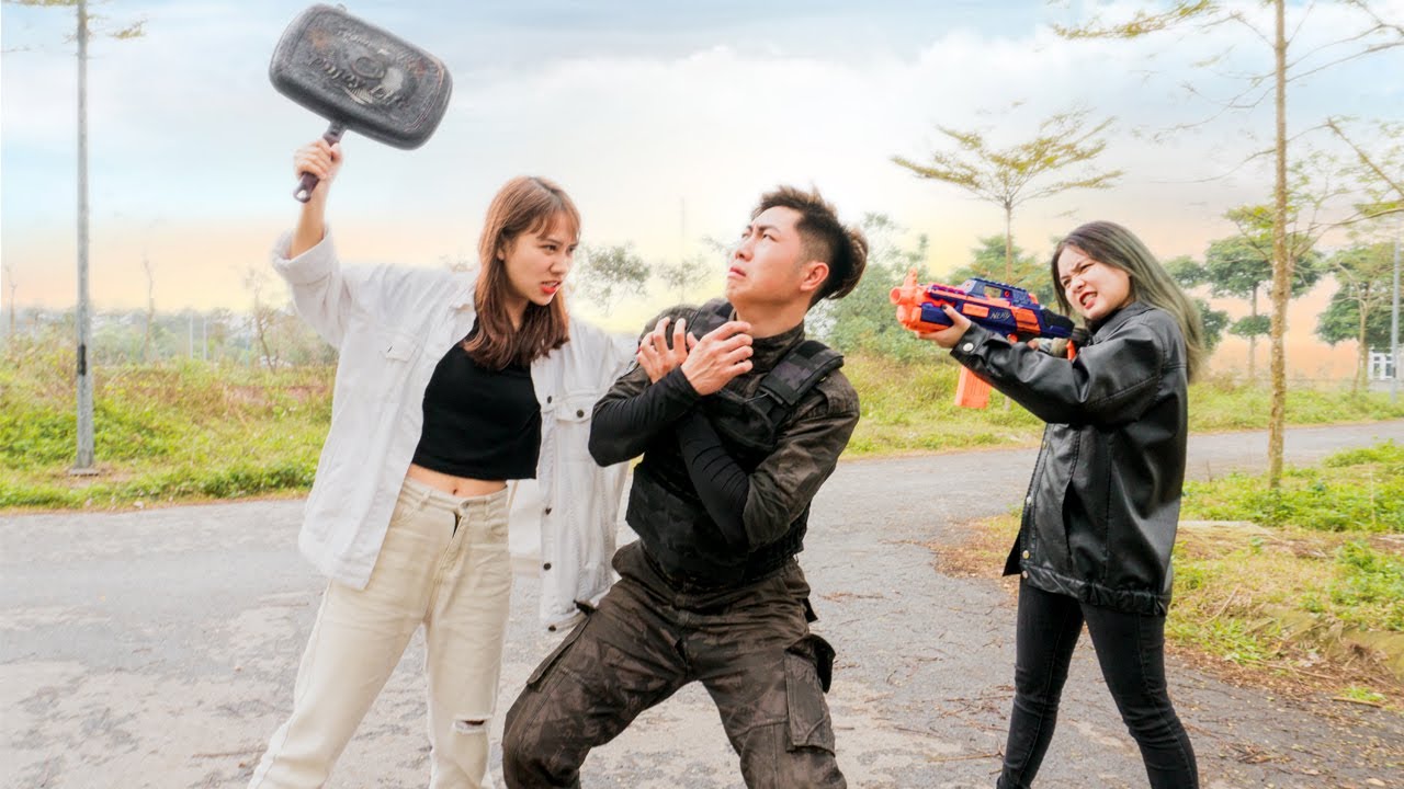 Action Nerf War: Beautiful SEAL Girl Nerf Guns Robber Weapons Comedy Battle Video