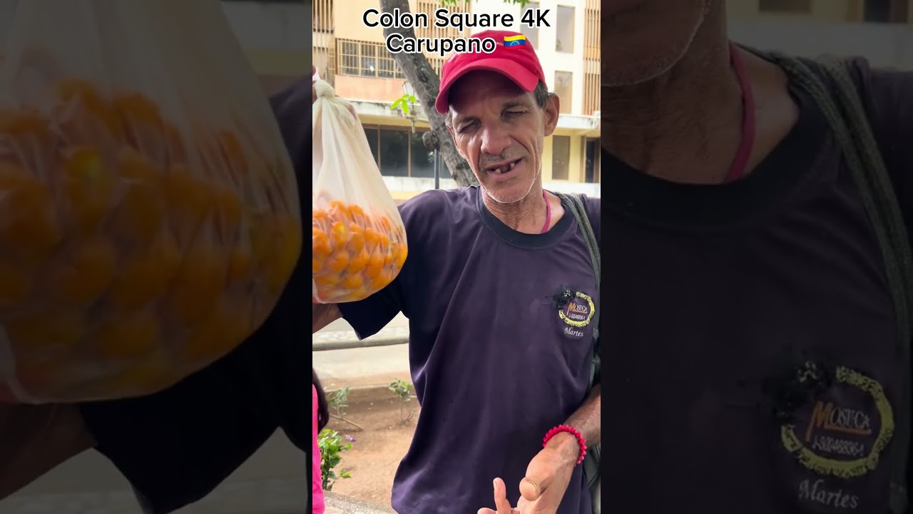 🇻🇪 People and commerce in the heart of CARUPANO, Venezuela 