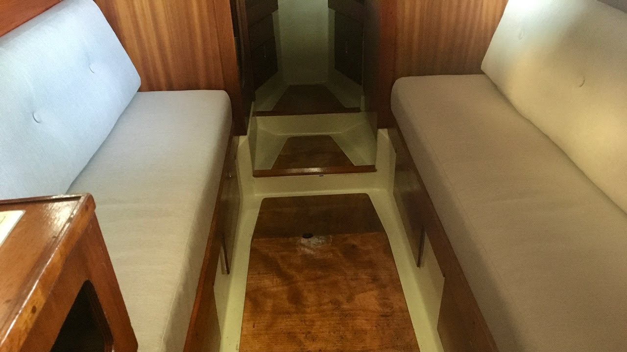 Sailboat Brightwork S2E2