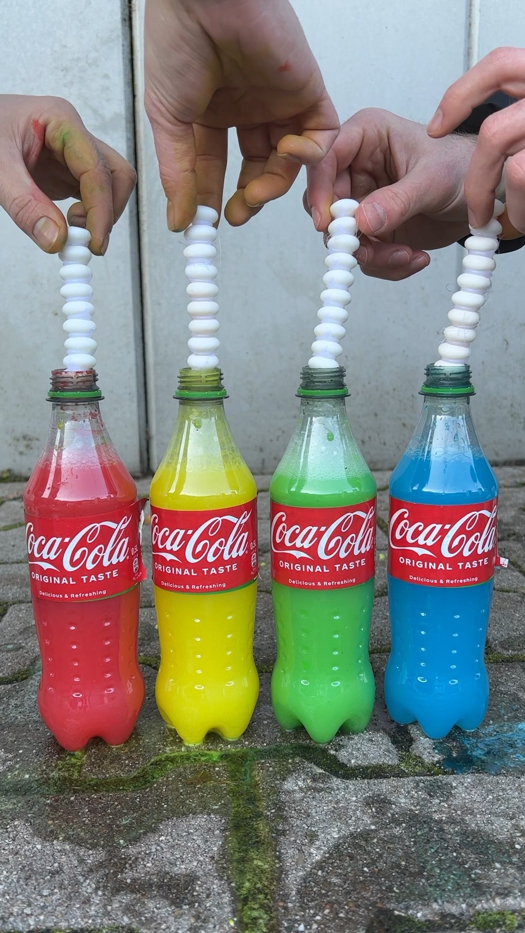 Coca Cola, Fanta,Sprite und Mentos |  Experiment #Shorts