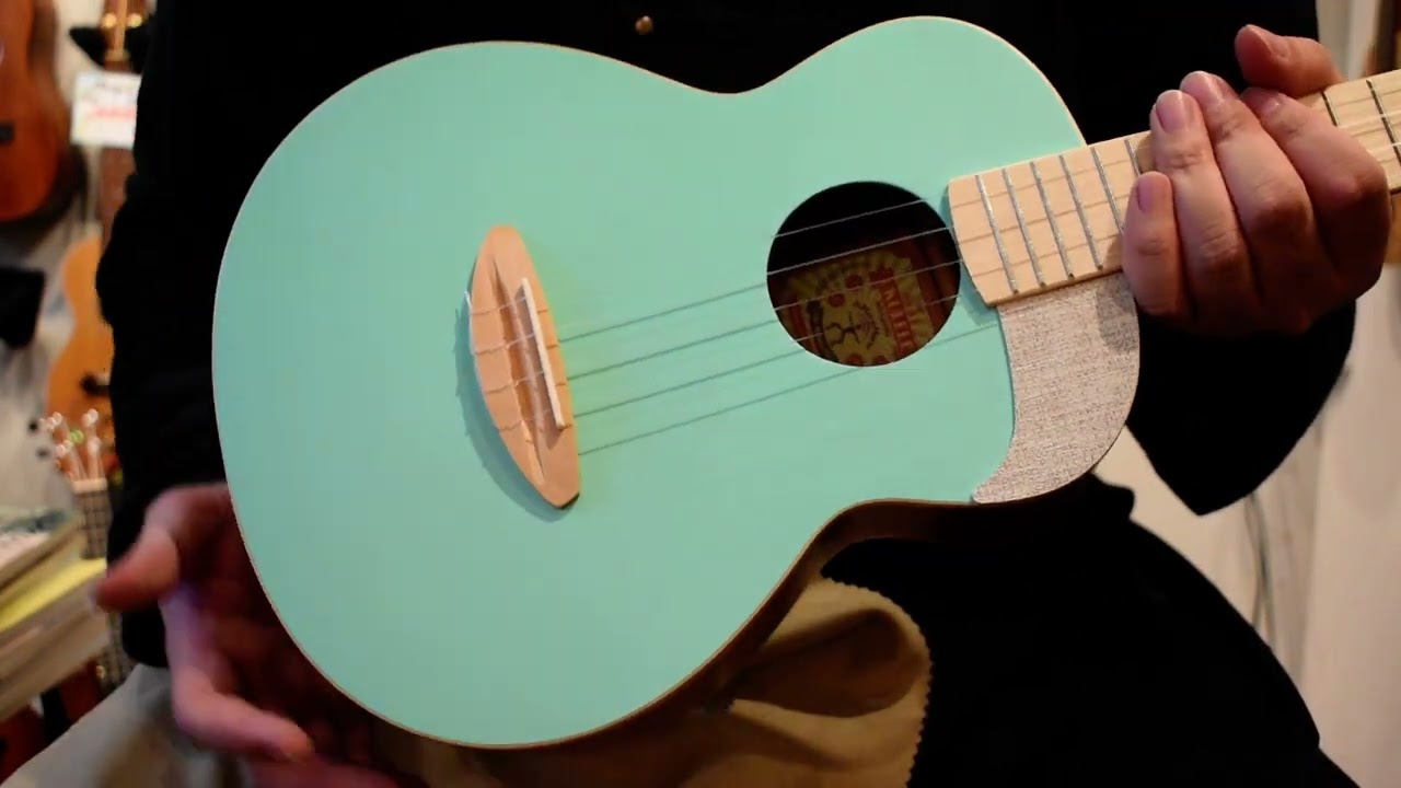 NEW/aNueNue aNN-UT10 Tnoer【お茶の水店】 @ukuleleshoptantan - YouTube