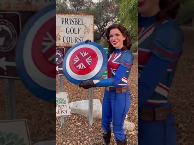 Frisbee golf with Captain Carter anyone?   #whatif #disneyplus #disney #cosplay #shorts