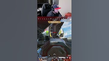 Teammates healing while I 1v3 the whole squad 💀 #ApexLegends