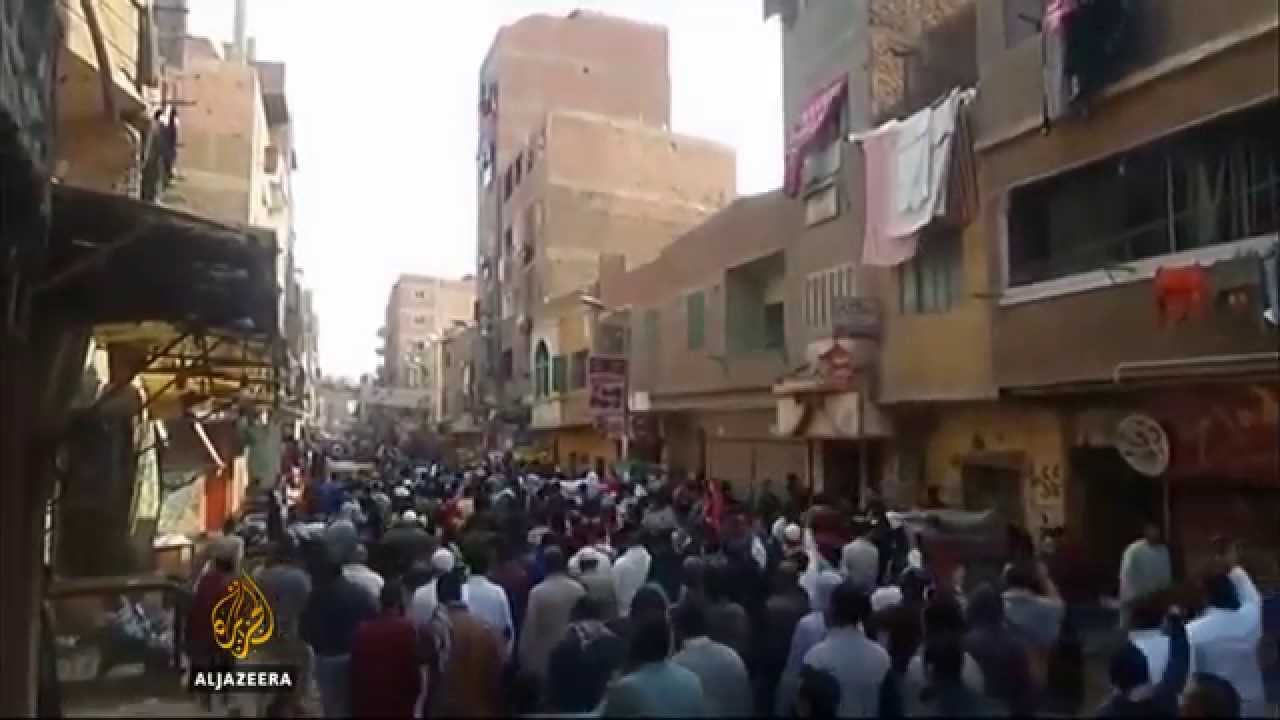 مقتل متظاهرين في مصر