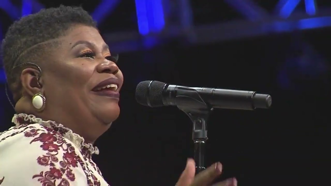 A Worship Christmas Concert 