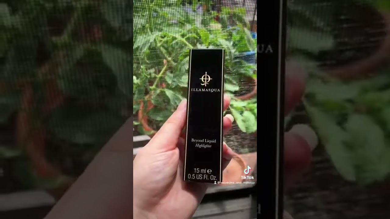 My first Ipsy bag! Got the Ipsy Glam Bag Plus for August☺️☺️ SO GOOD