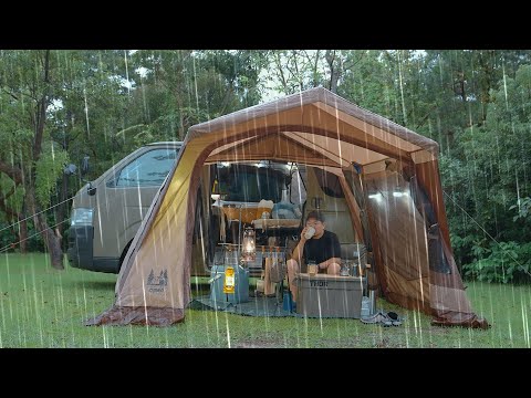 [SOLO CAR CAMPING]Watching the rain from the window of the tent/rainy weather camping /Relax /ASMR