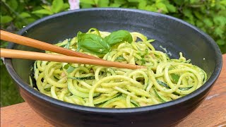Vegan Raw Zucchini Noodles معكرونة زوكيني فيجان بصوص البستو