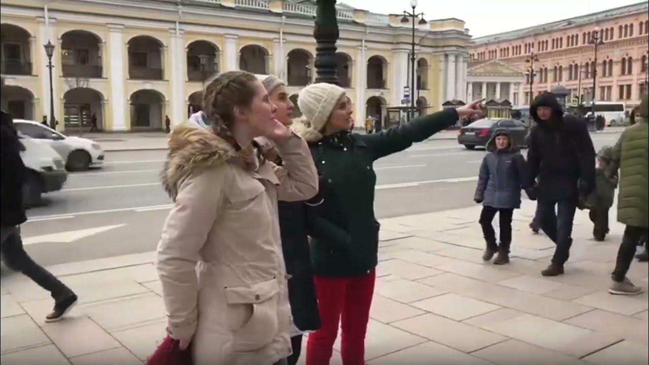 Молодой зрелую русскую. Видео в поп с разговором. Нагнулась на кухне. Прикурил от свечи в храме. Взрослые тетки и мальчики.