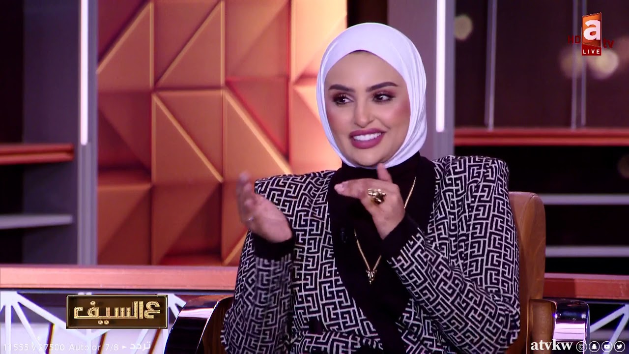 خبيرة التجميل سندس القطان: إن شاء الله أقدر على بنتي .. بعمر 16 سنة صابغة شعرها وحواجبها تاتو !!