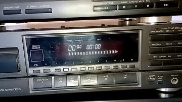 Technics Compact Disc Player SL-PG440