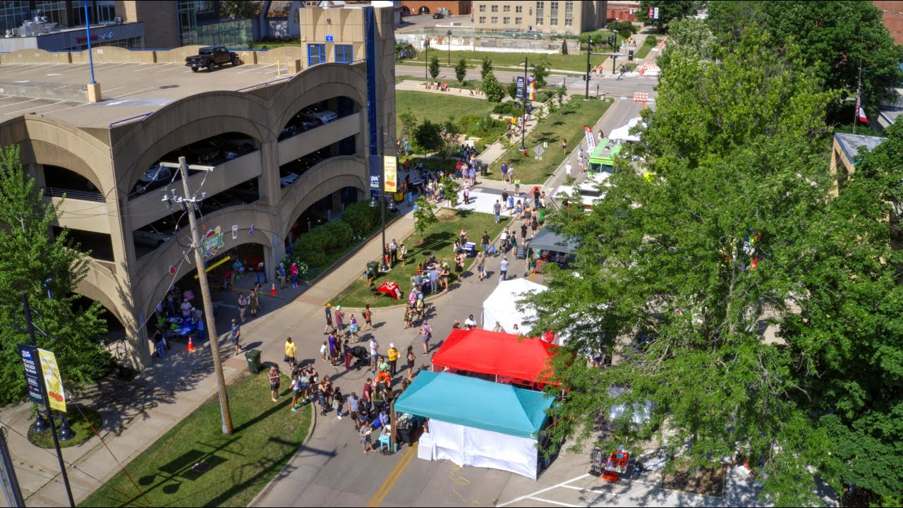 Iowa City Update: Farmers Market